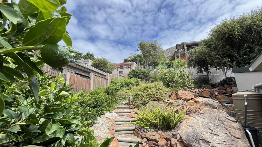 3 Bedroom Property for Sale in Glencairn Western Cape